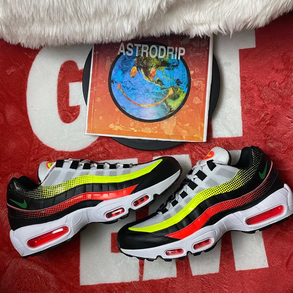 🆕 Nike Air Max 95 SE - Neon Collection - Mens - Picture 11 of 11